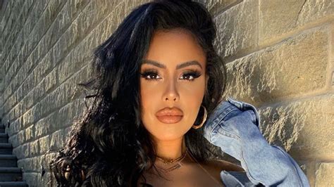 Bizarre Bikini Trend Slammed Online And Yeah We Can See Why