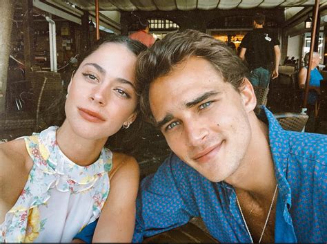 La Foto Más Hot De Tini Stoessel Y Su Novio Cuando Tengo Tu Vitamina