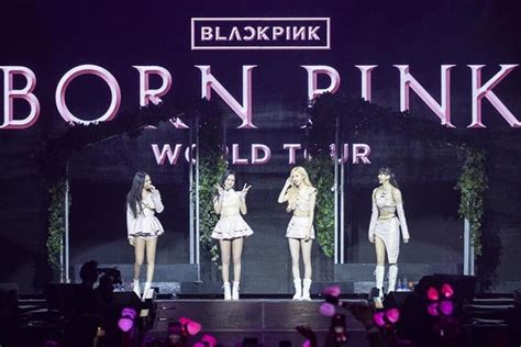 Blackpink Vietnam Probes K Pop Group Blackpink Promoter Over South