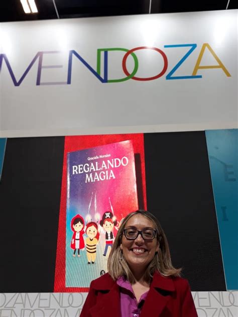 Docente Mendocina Present Su Libro Regalando Magia En La Feria