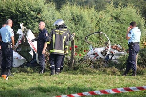 Un Ulm Sécrase Dans Lallier Deux Morts Lapalisse 03120