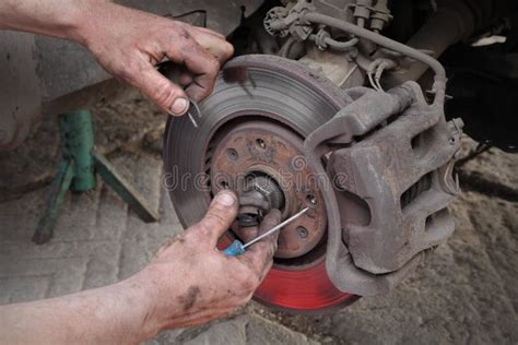 Disc brakes stock image. Image of disc, mechanic, service - 7090183