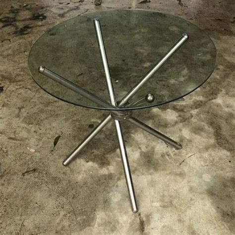 Glass Round Table On Rent For Exhibition And Events At ₹ 300 Day In New Delhi