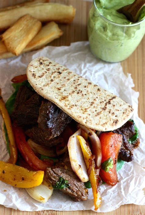 Lomo Saltado Sandwich - My Colombian Recipes