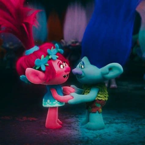 Trolls (2016) | Poppy and branch, Furry couple, Branch trolls