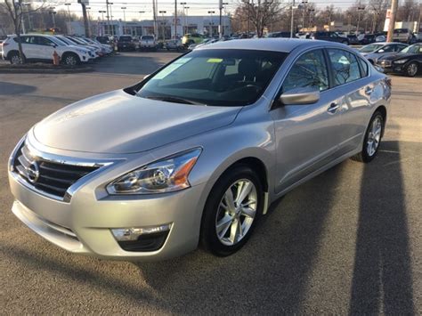 Pre Owned 2014 Nissan Altima 2 5 SV 4D Sedan In Louisville 8H18652A