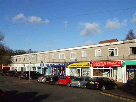 Walderslade shops © Chris Whippet cc-by-sa/2.0 :: Geograph Britain and ...