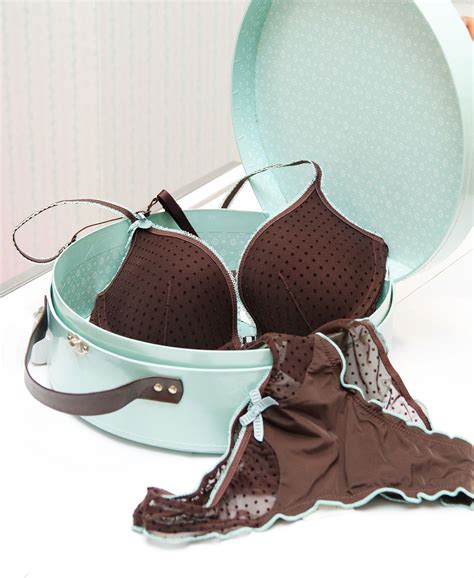 Lingerie Sexy Pour Femme Chez Bonbon Rose Lingerie Annuaire De Site Web De Qualit Creasite