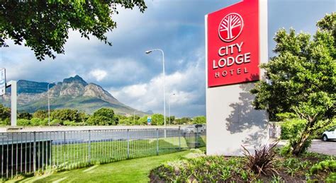 City Lodge Hotel Pinelands At Mowbray Golf Park, off Raapenberg road ...