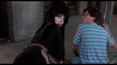 Elvira Mistress Of The Dark 1988