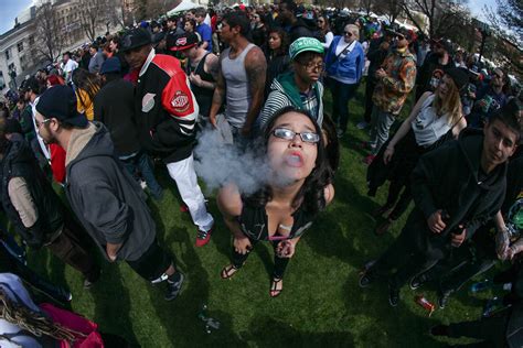 4 20 Weekend Smokeout At Civic Center Park Denver Denver Westword The Leading Independent