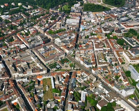 Karlsruhe Von Oben Stadtzentrum Im Innenstadtbereich In Karlsruhe Im