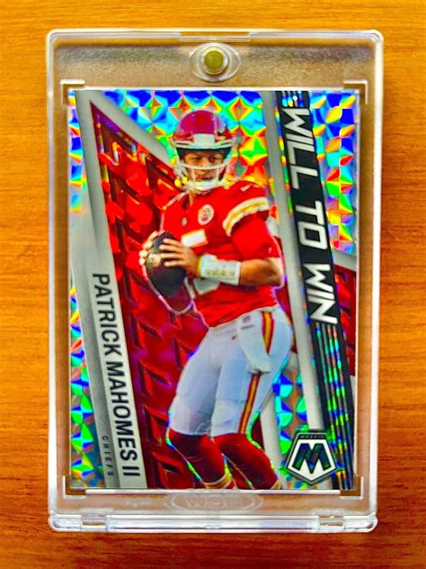 Patrick Mahomes Rare Silver Refractor Prizm Investment Card Mosaic Ssp