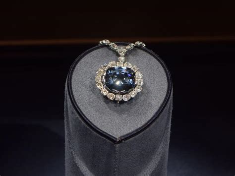 The Hope Diamond The Cursed Blue Gemstone Coveted By Royalty