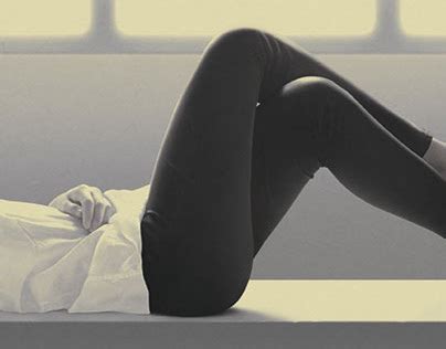 de kwatro crisis  behance