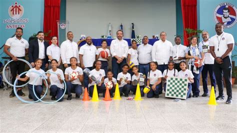 Entregan Utiler A Deportiva Canchas Remozadas Colegio Don Bosco