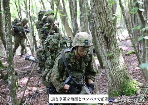 陸上自衛隊 富士駐屯地 富士学校 公式 On Twitter 【 富士学校 レンジャー 教育の紹介】 富士学校では、陸上自衛隊で最も厳しい教育のひとつである「幹部レンジャー」の教育