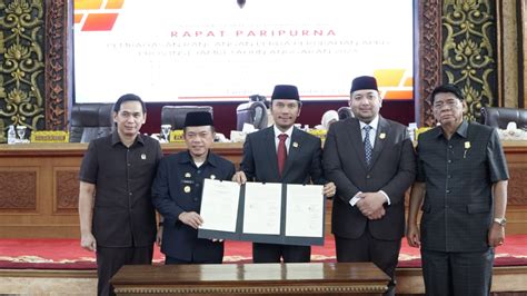 DPRD Provinsi Sahkan APBD Provinsi Jambi Tahun Anggaran 2023 Pantau