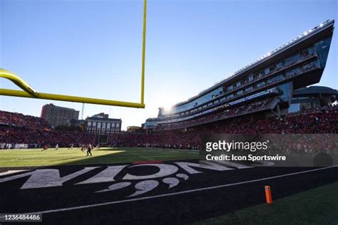 Nippert Stadium Cincinnati Photos And Premium High Res Pictures Getty