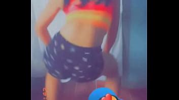 Jovencita Bailando Caliente XVIDEOS