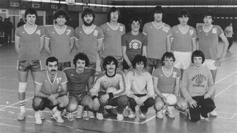 Photo De Classe Quipe De Handball Universitaire De Universit De