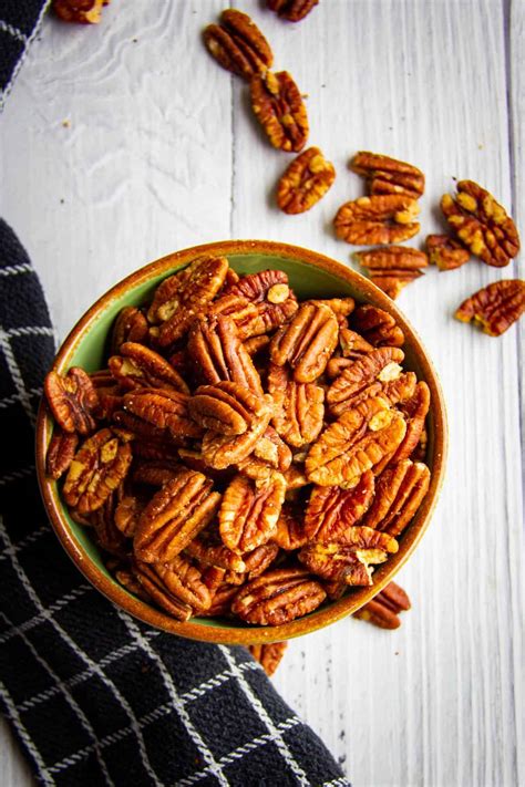 How To Toast Pecans The Right Way Braised And Deglazed