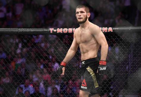 Khabib Nurmagomedov Wife Net Worth Father And More Discoverycentre