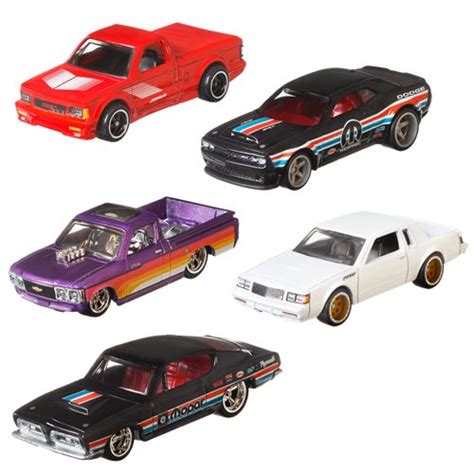Hot Wheels Car Culture Power Trip Mix 6 Vehicle Case