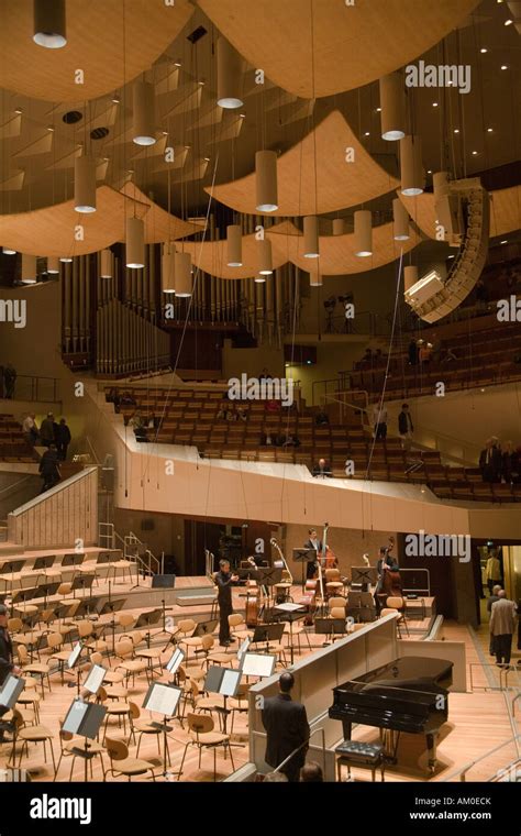 Berliner philharmonie interior hi-res stock photography and images - Alamy