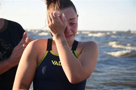 La Hazaña De La Argentina Más Joven Que Cruzó El Río De La Plata