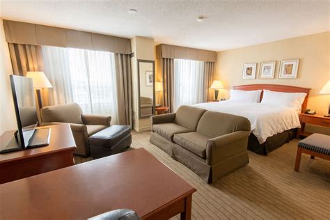 Holiday Inn Hotel & Suites Ottawa Kanata, an IHG Hotel Ottawa, Ontario ...