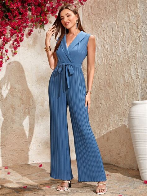 SHEIN Modely Jumpsuit camisero de cuello esmoquin fruncido con cinturón