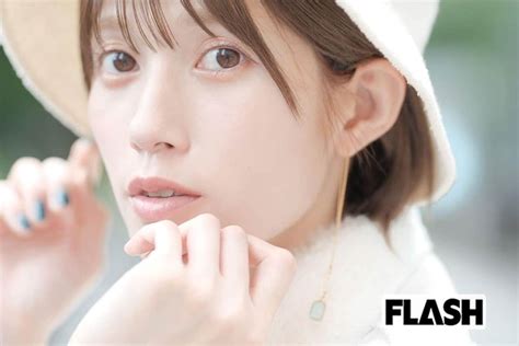 画像2 2水ダウ名探偵津田の美人ディレクター役井川瑠音を直撃笑いをこらえるのに必死でした Smart FLASH スマ