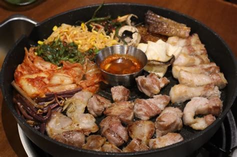 창원 상남동 창원삼겹살 맛집 꽃돼지식당 창원회식장소 추천 네이버 블로그