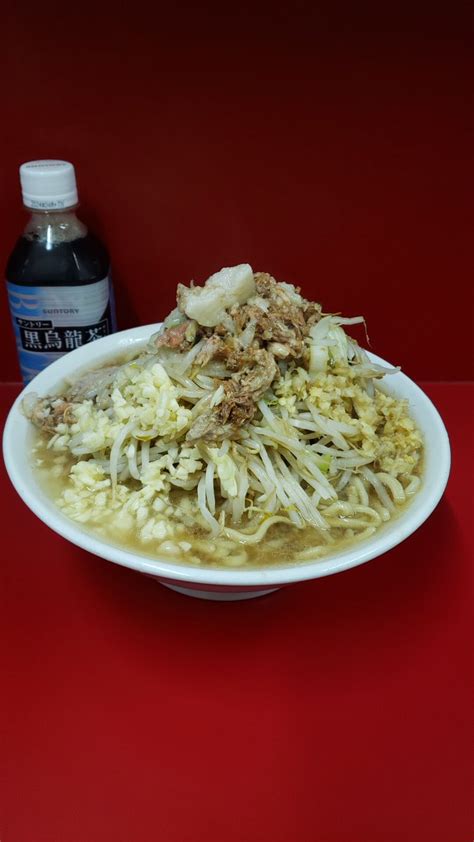 ノリダー On Twitter ラーメン二郎 大宮公園駅前店さん 子豚全増しニンニクだけ少なめ 冷房で冷えきった体を芯から温めてくれる1杯