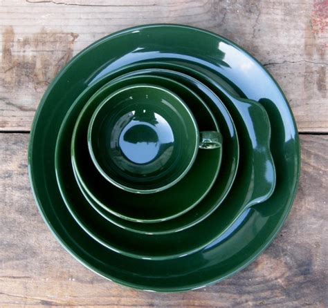 Mid Century Modern Dinnerware: Salem by SusabellaBrownstein