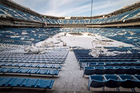 Pontiac Silverdome Former Home To Detroit Lions In Decay Photos