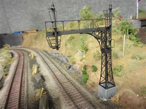 Ho Scale Model Railroad Signals X Ho Oo Black Cantilever Signal