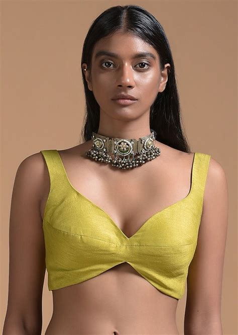 Corn Yellow Sleeveless Blouse In Raw Silk With Sweetheart Neckline And