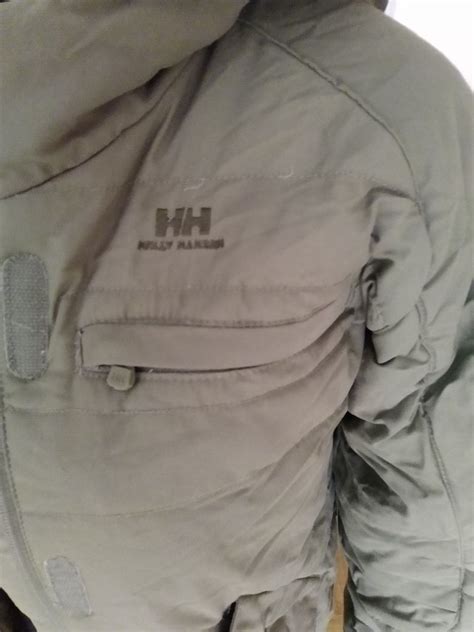 Helly Hansen оригинал пуховик жіночий S капішоном опушкою: 1 000 грн ...