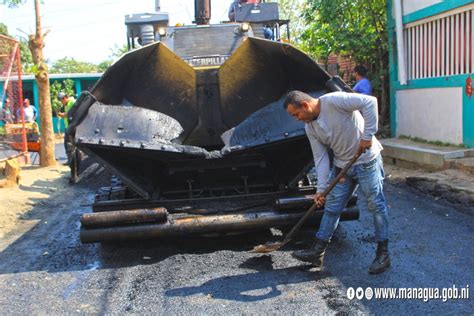 Construyen más Calles para el Pueblo en barrios capitalinos Radio La