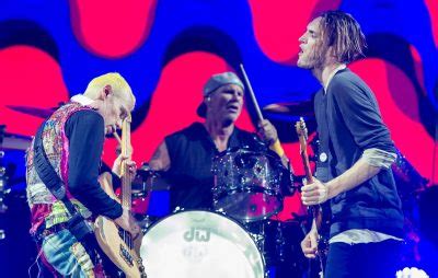 Josh Klinghoffer Red Hot Chili Peppers Made Cooler Music With Me