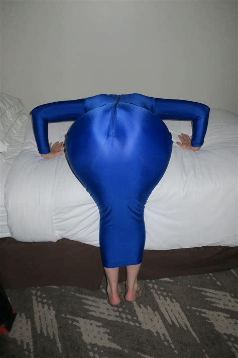 From Black To A Huge Bulging Bouncing Bigass Blue Booty Rhobbledress