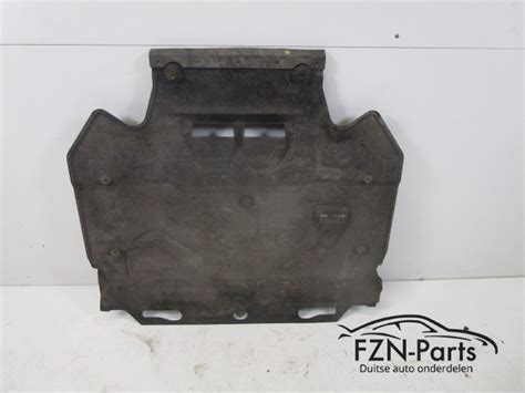 Audi A6 4G Bodemplaat Motorplaat 4G0863822C FZN Parts