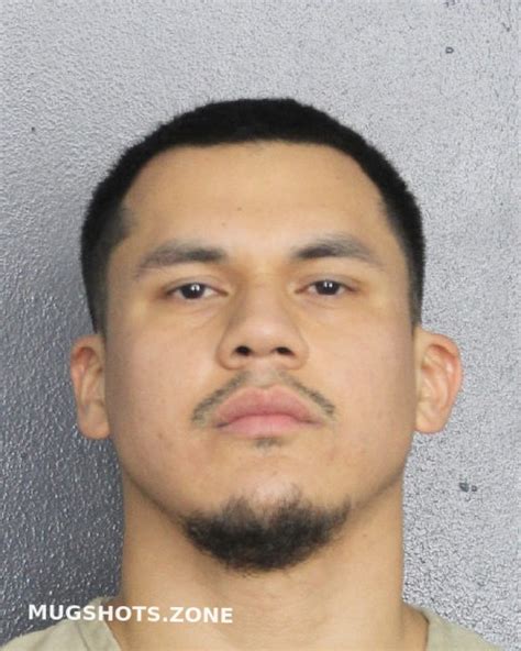 VACA ERIC ANDRES 01 26 2023 Broward County Mugshots Zone