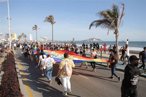 En Mazatlán ¡hay Orgullo Gay Se Realiza La Décima Segunda Marcha