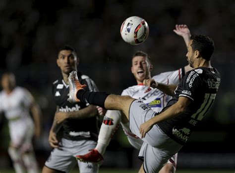 Vasco Conheça o Ituano adversário na partida que valerá o acesso à