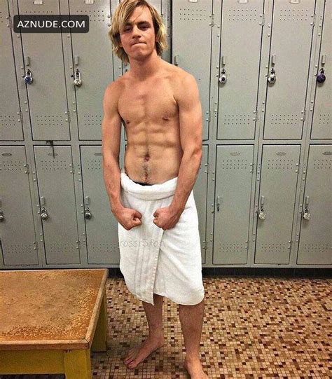 ROSS LYNCH Nude AZMen