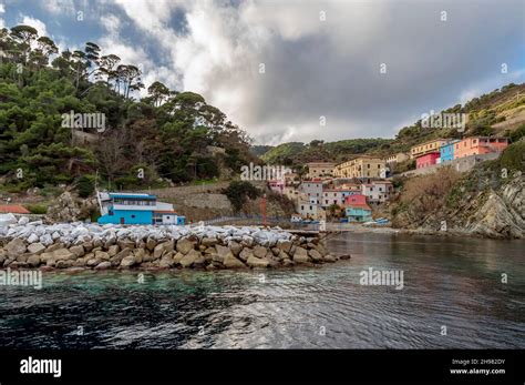 Gorgona Scalo Hi Res Stock Photography And Images Alamy