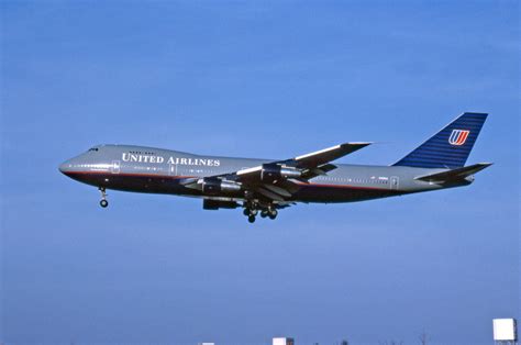 ユナイテッド航空 Boeing 747 200 N158ua 伊丹空港 航空フォト By Gambardierさん 撮影1994年03月06日